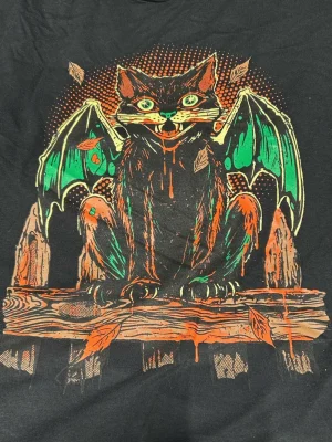 Halloween Shirt Company Unisex Shirts*Bat Cat Shirt