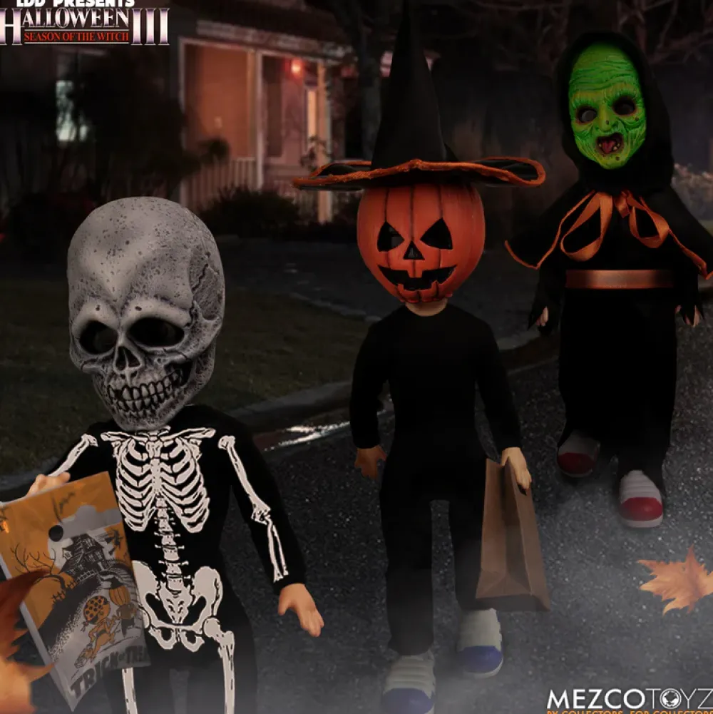 Mezco Dolls*Ldd - Halloween Iii: Season Of The Witch Trick-Or-Treaters Boxed Set