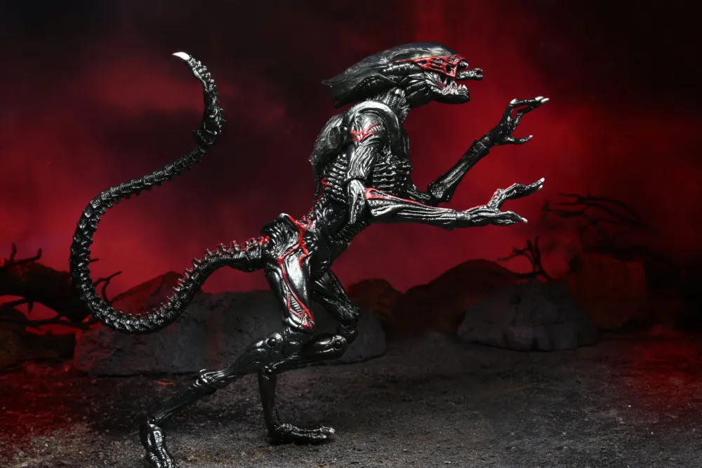 Neca Ultimates*Night Cougar Alien 7″ Scale Action Figure - Kenner Tribute
