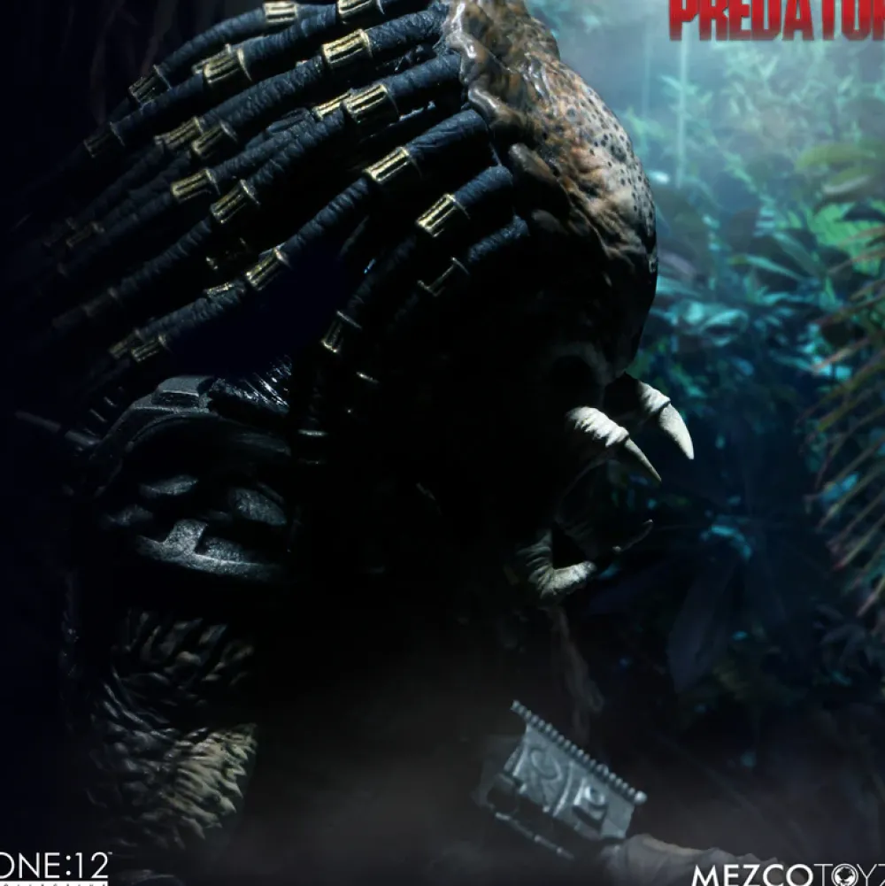 Mezco One:12 Figures*One:12 Collective Predator - Deluxe Edition