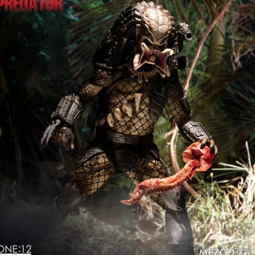 Mezco One:12 Figures*One:12 Collective Predator - Deluxe Edition