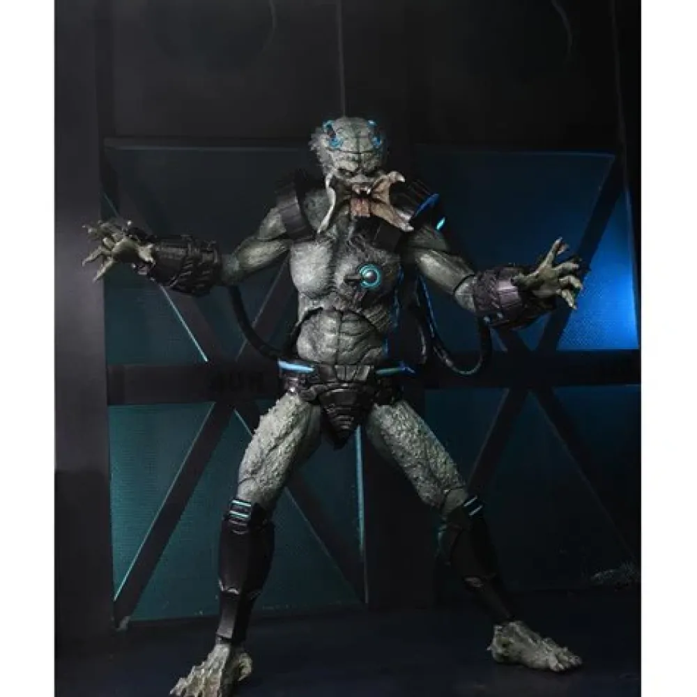NECA Ultimates*Predator: Concrete Jungle Ultimate Deluxe Stone Heart 7-Inch Scale Action Figure