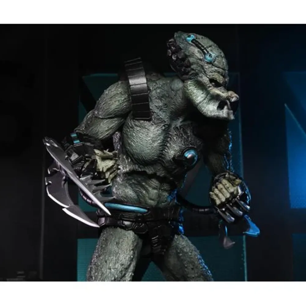 NECA Ultimates*Predator: Concrete Jungle Ultimate Deluxe Stone Heart 7-Inch Scale Action Figure
