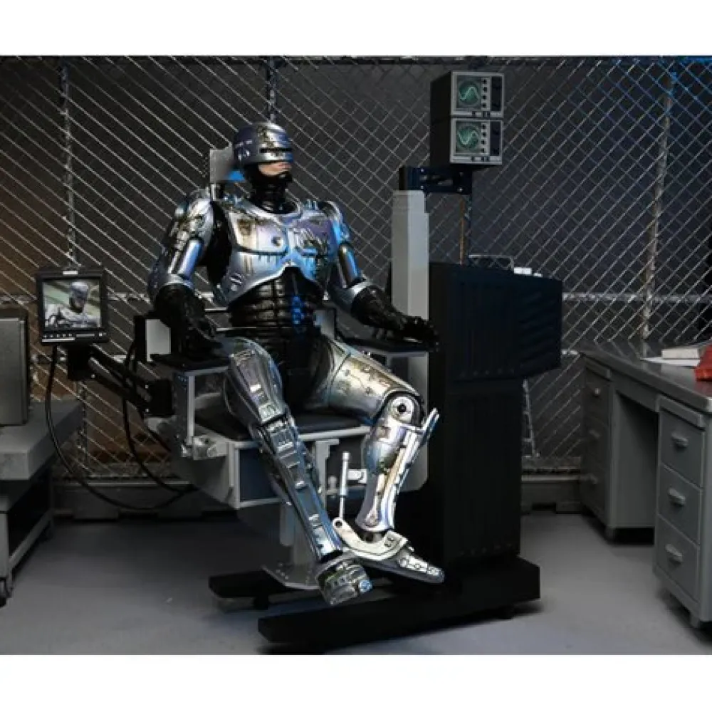 NECA Ultimates*Robocop Ultimate Battle-Damaged Robocop With Chair 7-Inch Scale Action Figure
