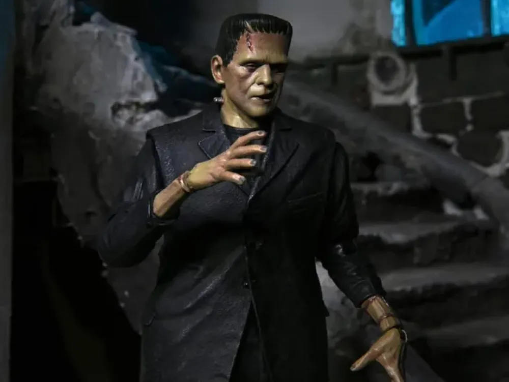 Neca Action Figures*Ultimate Frankenstein Action Figure 7 Inch - Monster (Color)